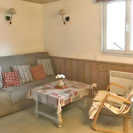 Appartement Cosy A Cornimont 30 M² Avec Terrasse Et Vue Montagne Exterior photo