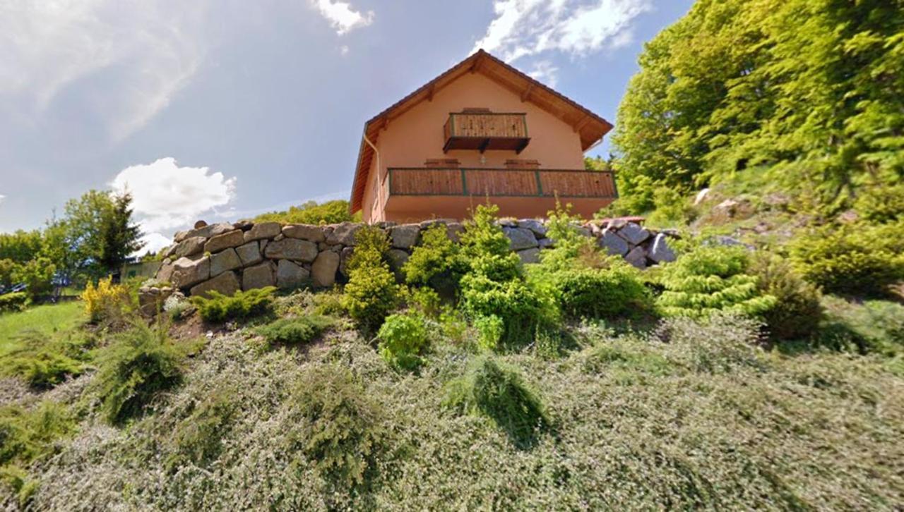Appartement Cosy A Cornimont 30 M² Avec Terrasse Et Vue Montagne Exterior photo
